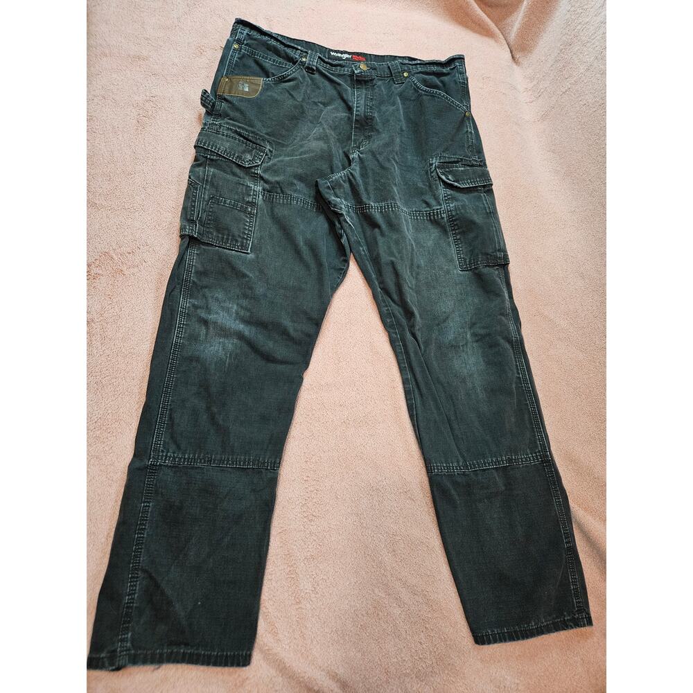 Wrangler Riggs Thrashed/Farm Worn Workwear Cargo Pants 38x34 Black Ripstop